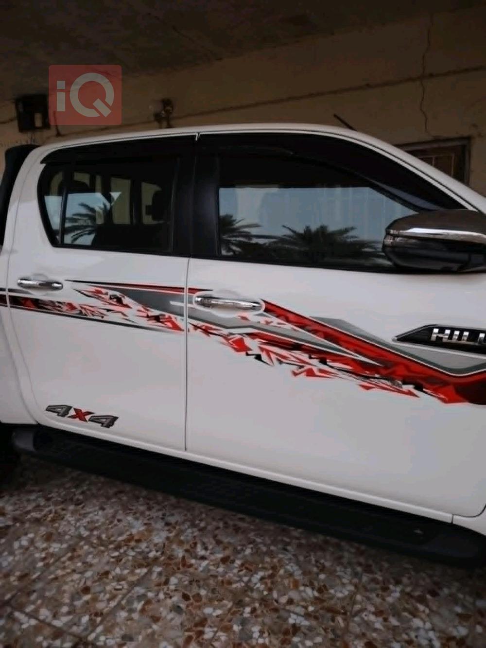 Toyota Hilux